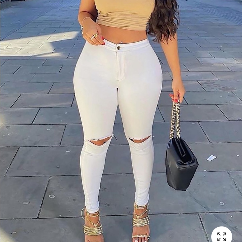 Fashion Nova White Skinny Jeans